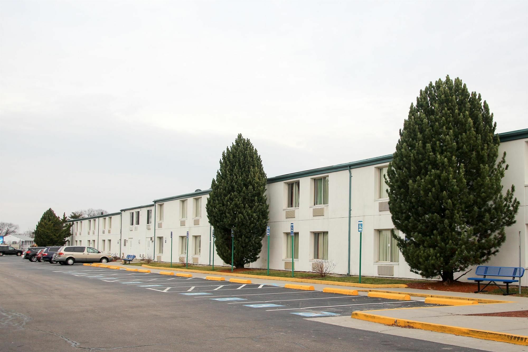 Motel 6-Warwick, Ri - Providence Airport - I-95 Exterior photo